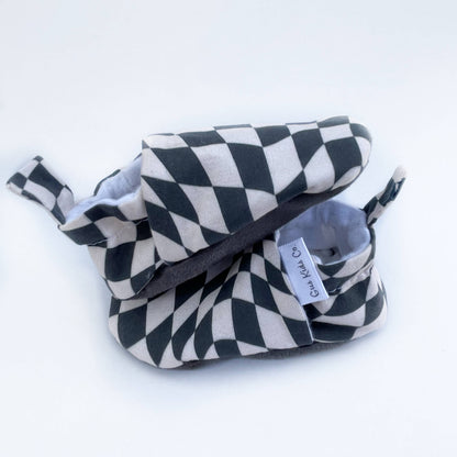Wavy Checkerboard Baby Shoes