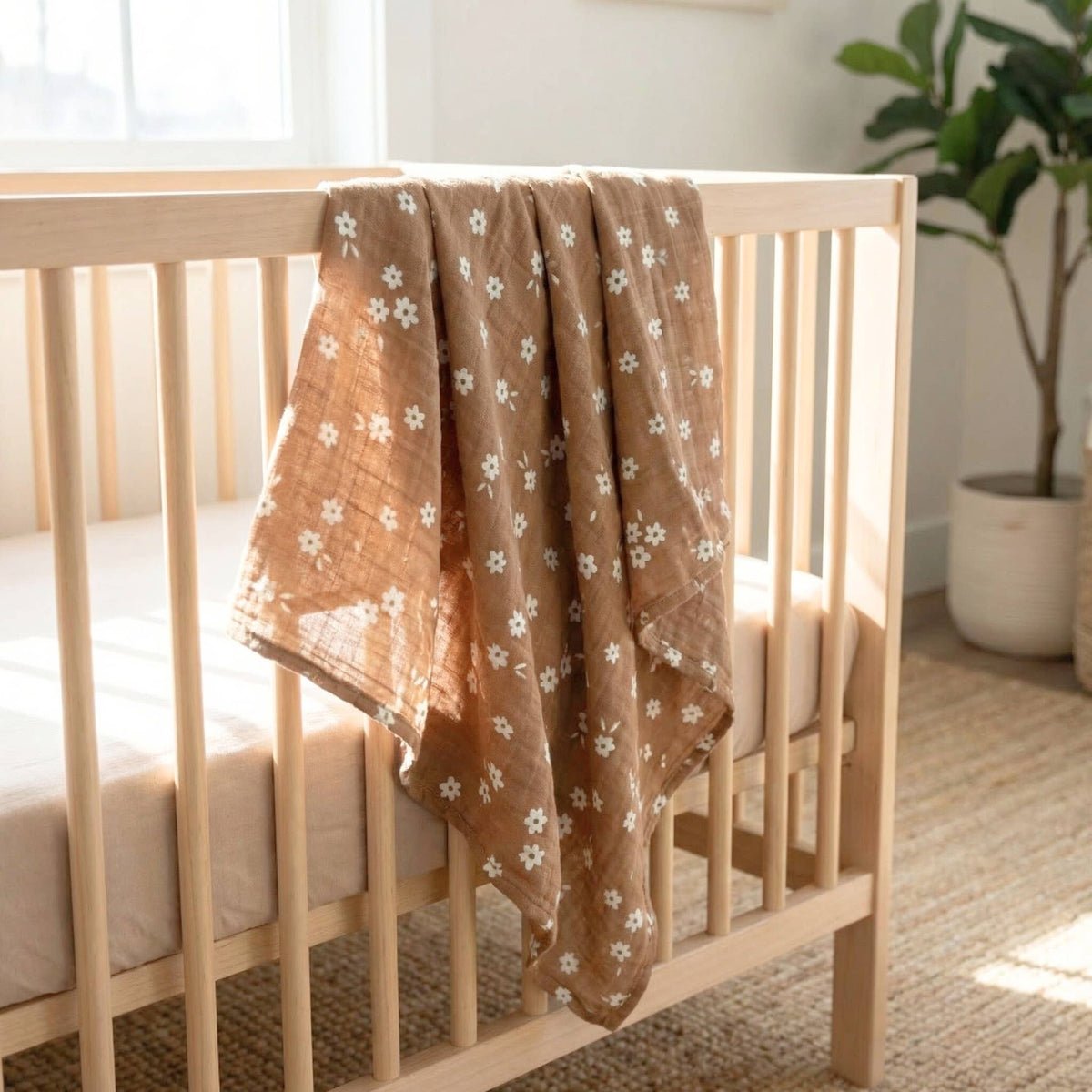 Baby Bliss - Bamboo Muslin Swaddle Blanket - Cinnamon Daisy