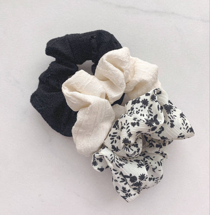 Saige Collective - SAIGE Scrunchie - Single hair Scrunchie