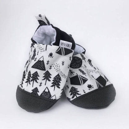 Woodland Baby Shoes: Gray Faux Suede